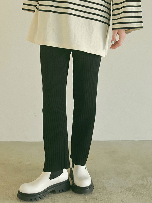 ランダムリブニットパンツ