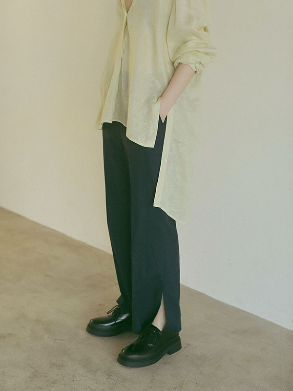 フレアスリットパンツ